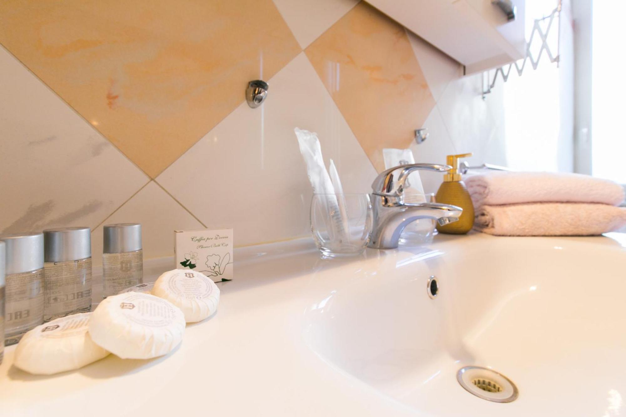 רומא Anthony Guesthouse חדר תמונה